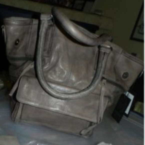 Day & Mood Hannah Leather Crossbody Bag NWT/NEW! - Picture 2 of 13